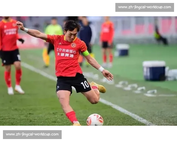 辽宁铁人 1-1 南京城市:邦本造点 + 中柱憾平,VAR 扼杀绝杀留争议 辽宁铁人 1-1 南京城市:邦本造点 + 中柱憾平,VAR 扼杀绝杀留争议